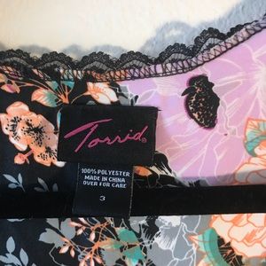 Floral TORRID kimono